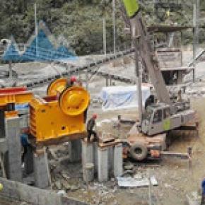 Línea de trituración de granito de 200 TPH de Jiangsu